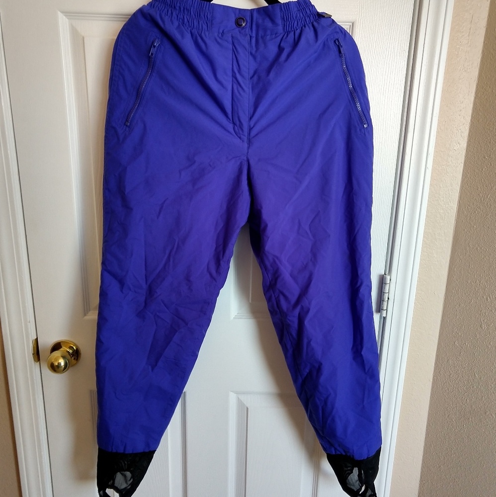 Vintage women's Edelweiss snow pants with stirrups